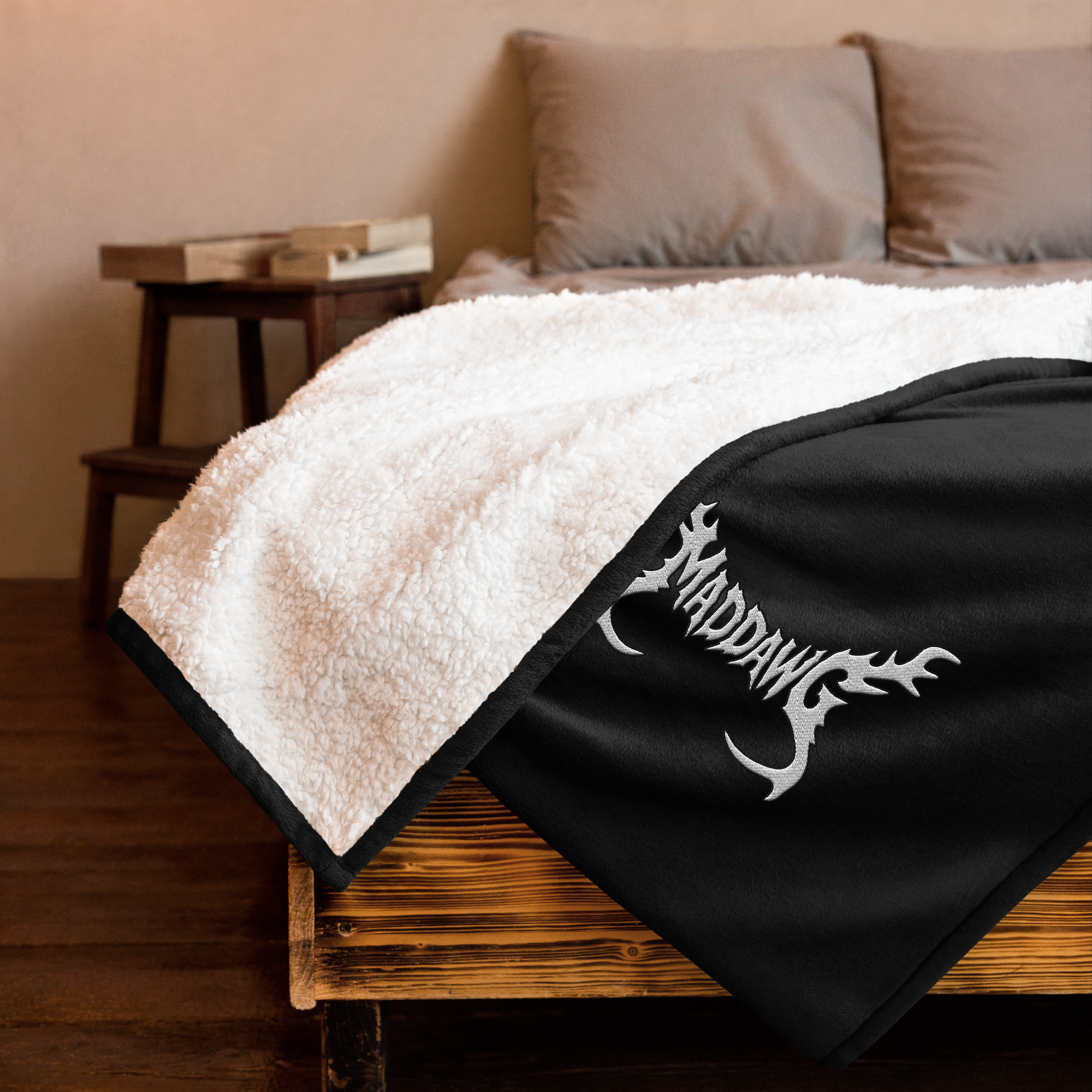 Mad Dawg's Premium Sherpa Blanket